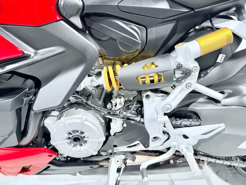 Ducati Streetfighter - foto 7