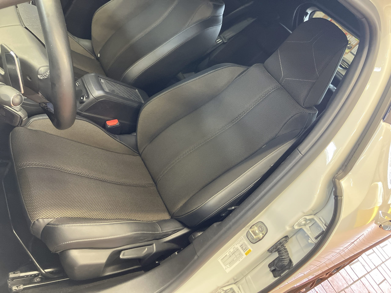 DS Automobiles DS 3 Crossback DS3 Crossback 1.2 PureTech 130 So Chic Navi+SHZ — photo 8