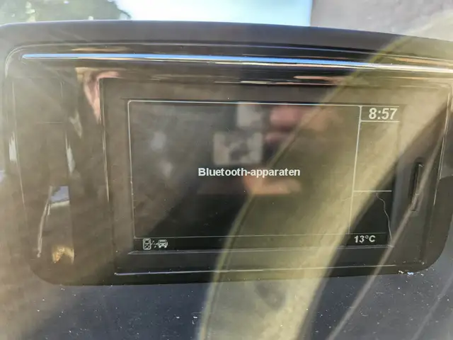 Renault Megane view 12