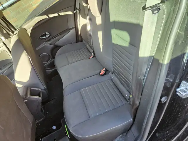 Renault Megane view 24