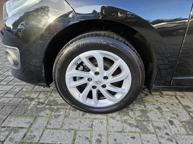Renault Megane view 4