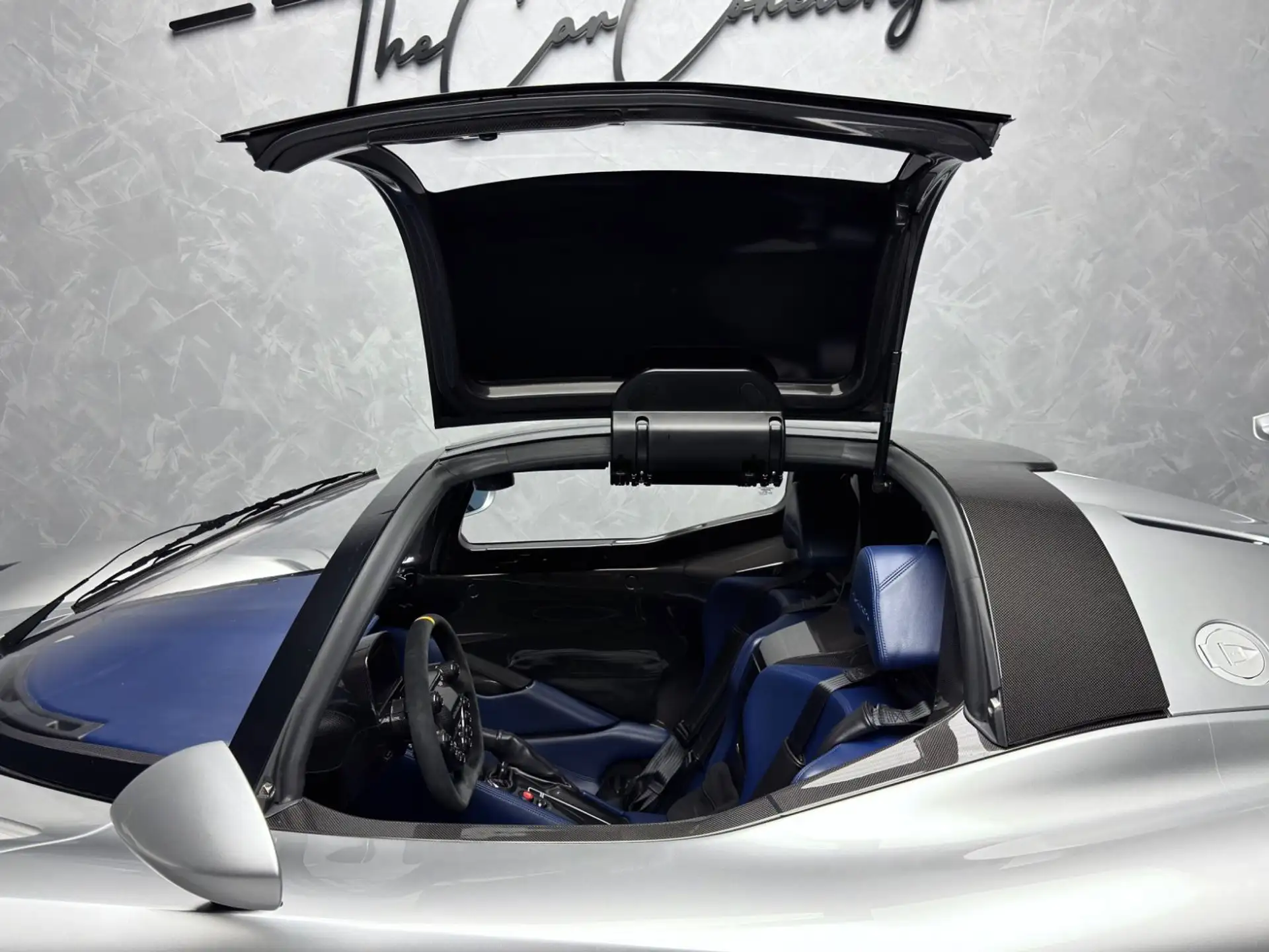 Dallara Stradale 2019 화이트 사진 8