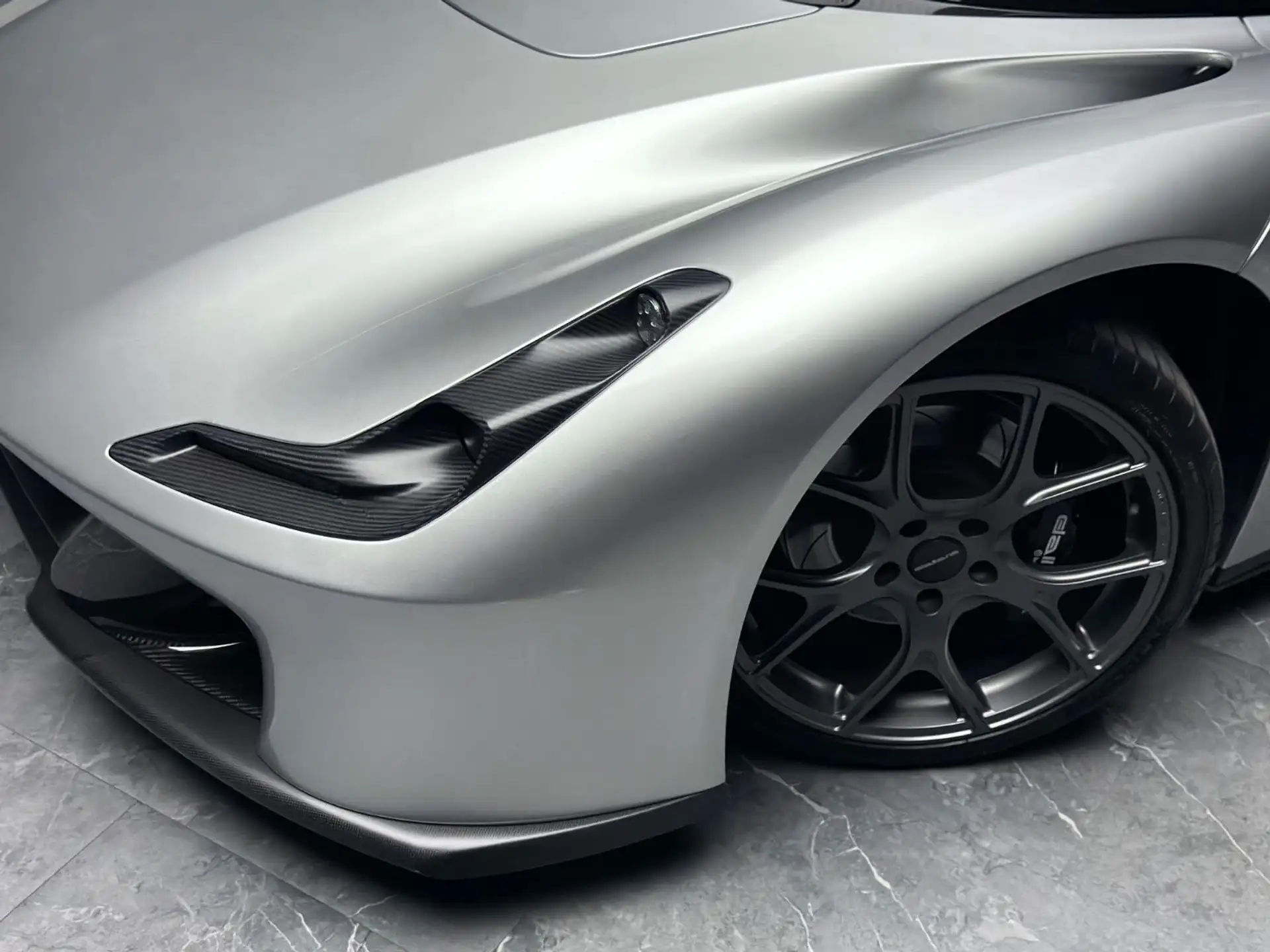 Dallara Stradale 2019 화이트 사진 3