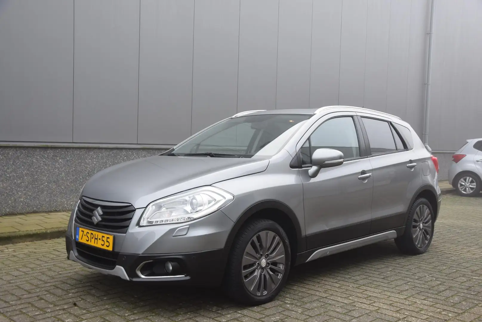 Suzuki SX4 S-Cross 1.6 High Executive | Volledig onderhouden | 1e eig Gris - 2