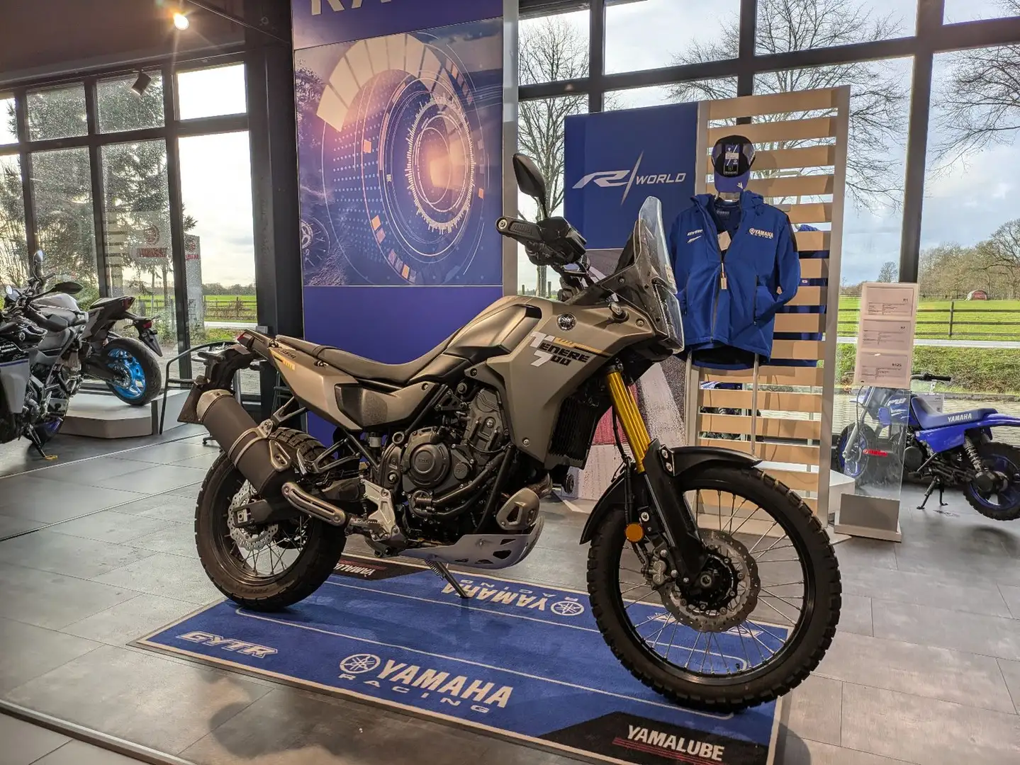 Yamaha Tenere 700 Mj. 25 Серый - 1
