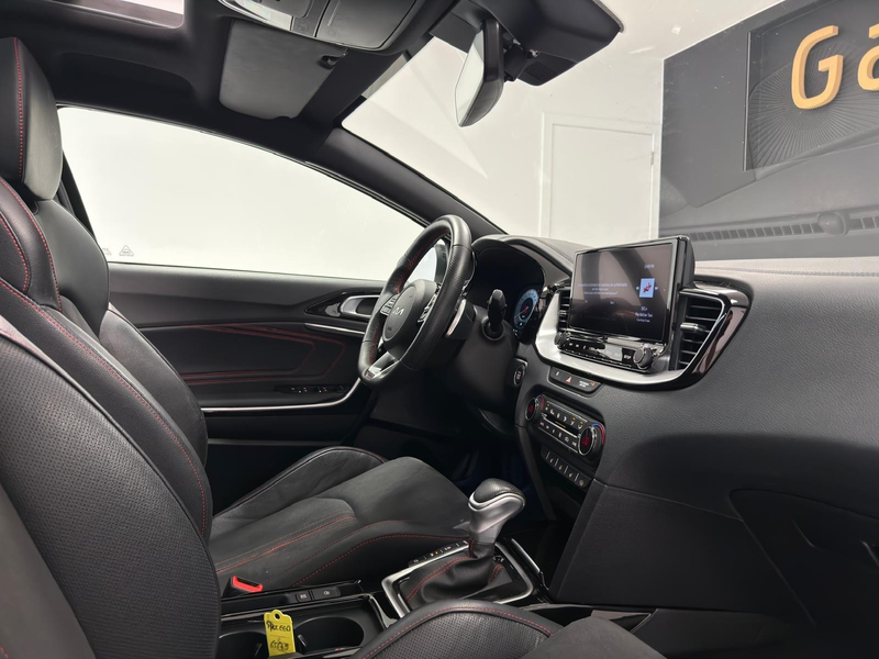 Kia ProCeed / pro_cee'd GT 1.6**TVA**TOIT OUVRANT**GPS**CAMERA**BOITE AUTO**GARANTIE 12MOIS — photo 13