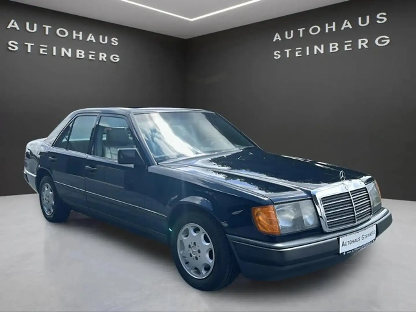 Mercedes-Benz E 260 OLDTIMER H-KENNZEICHEN+SCHECKHEFT+ESSD+TEM Azul - 1