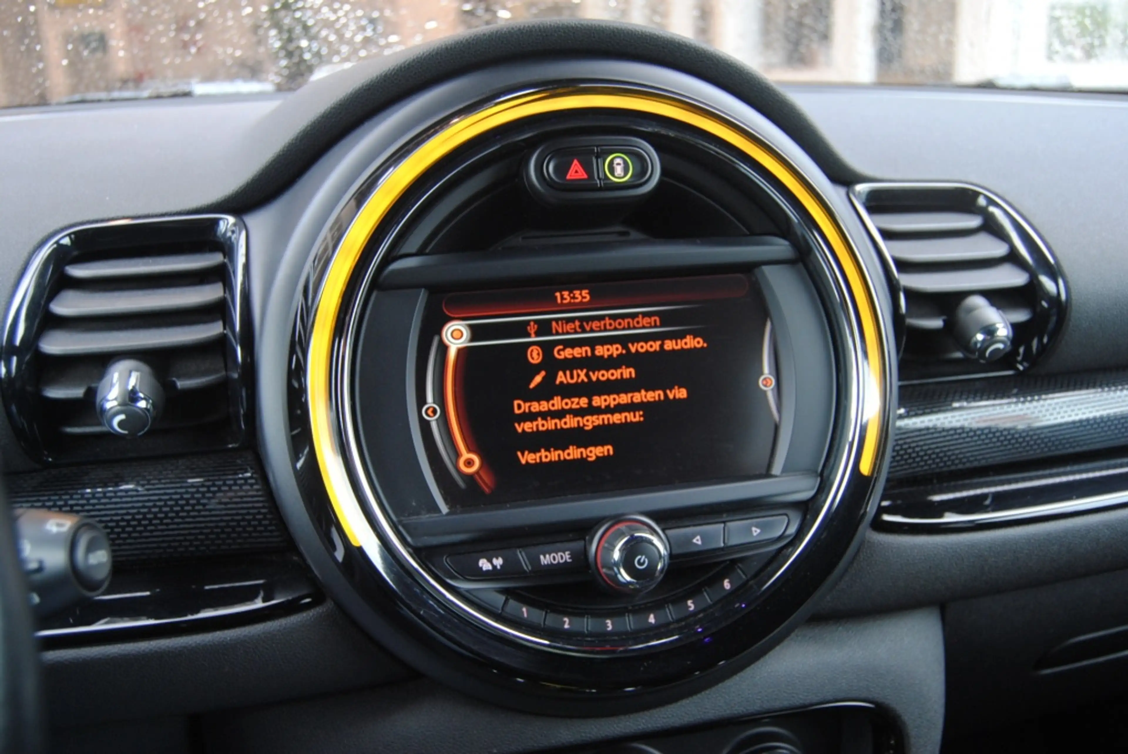 MINI One Clubman 1.5 Pepper — photo 23