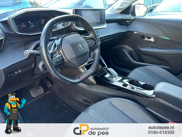 Peugeot E-208 view 9