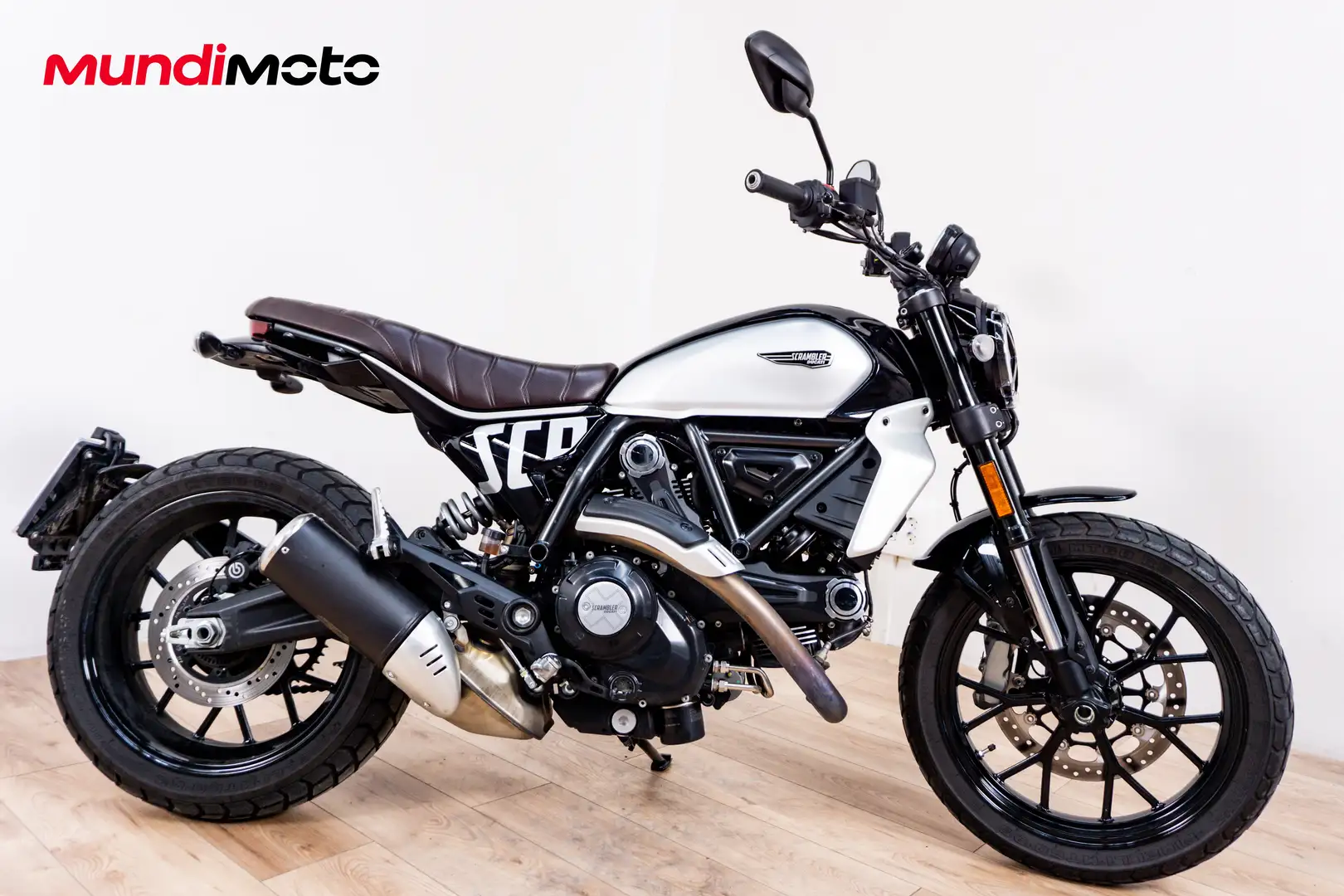 Ducati Scrambler - 1