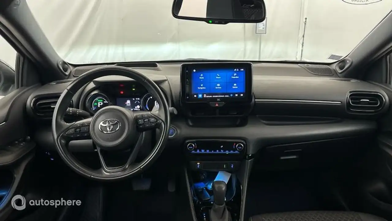 Toyota Yaris Yaris — photo 11
