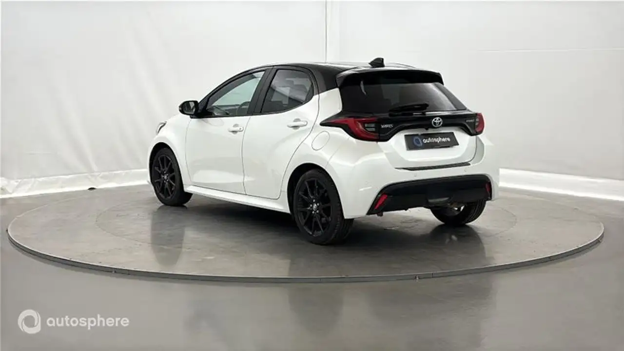 Toyota Yaris Yaris — photo 8