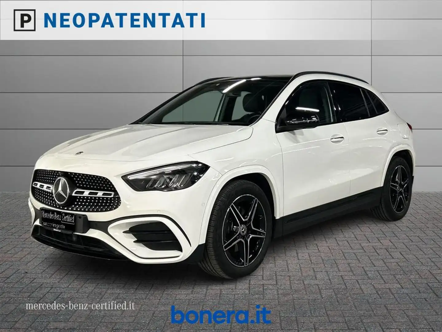 Mercedes-Benz GLA 180 d AMG Line Advanced Plus auto Bianco - 1