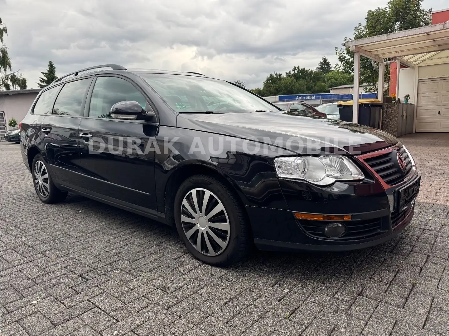 Volkswagen Passat Variant Trendline /DSG /PDC /XENON / 2.0 Black - 1