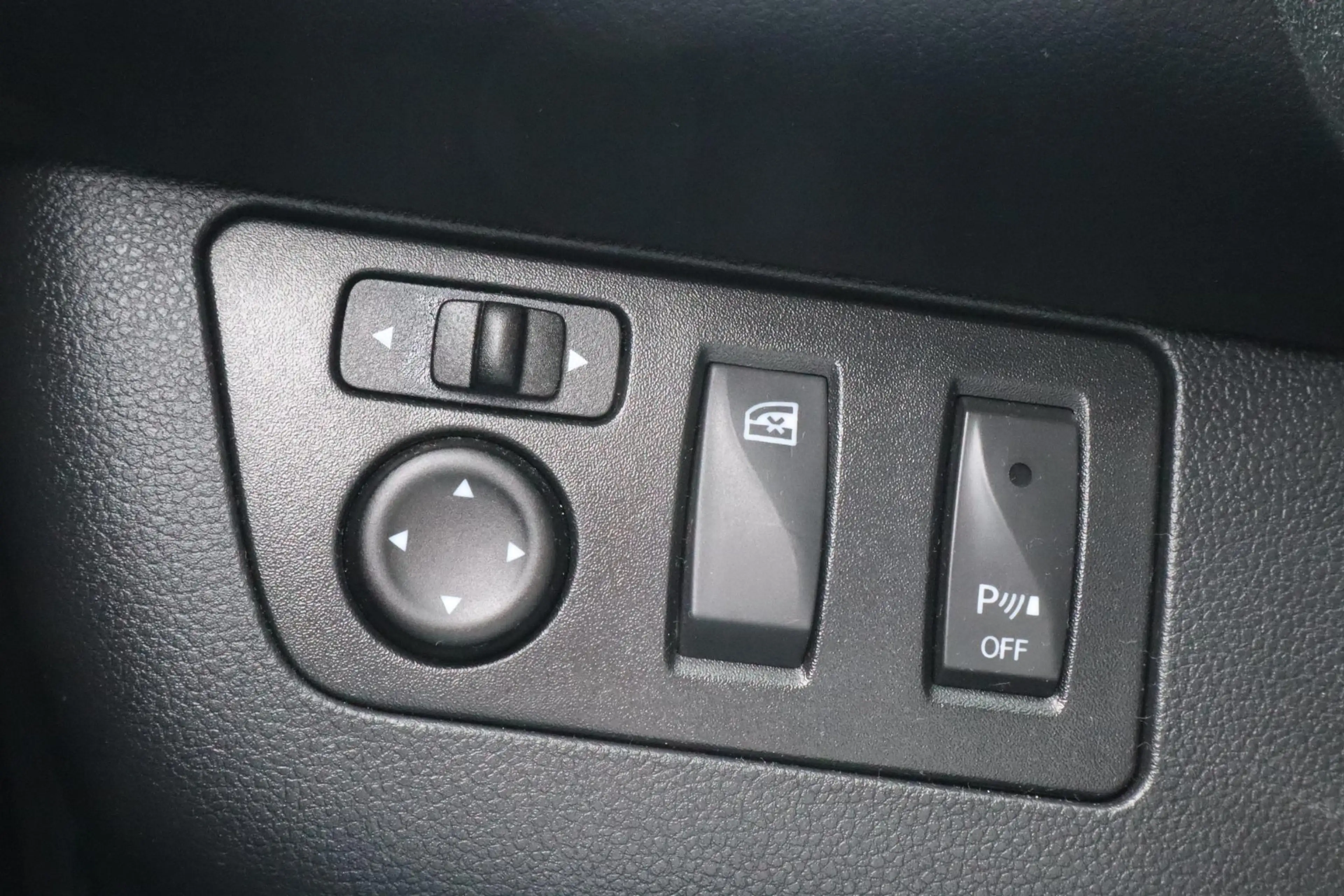 Dacia Spring Expression 27 kWh | SOH 93,4 % | Camera | Apple Ca — photo 12