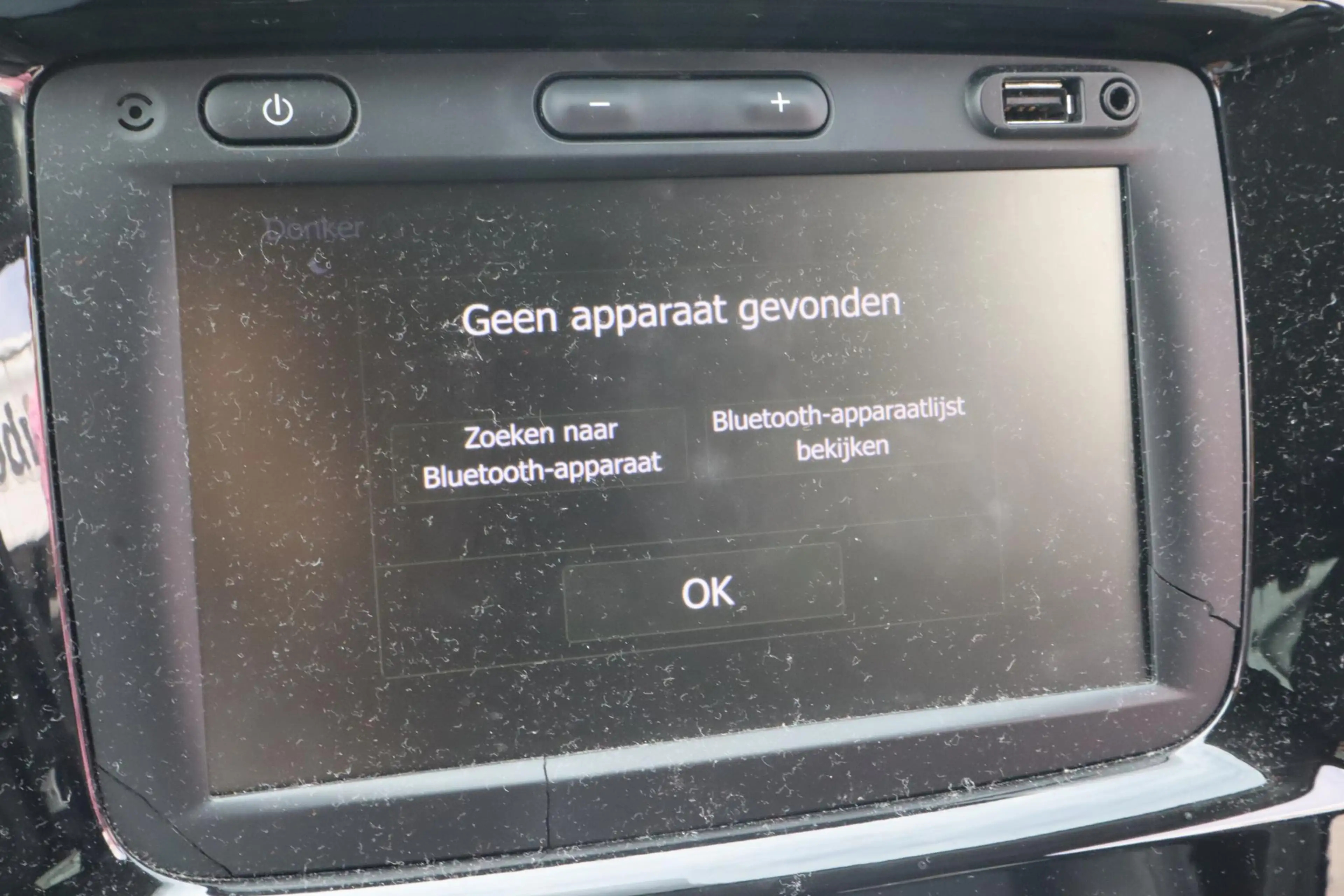 Dacia Spring Expression 27 kWh | SOH 93,4 % | Camera | Apple Ca — photo 9