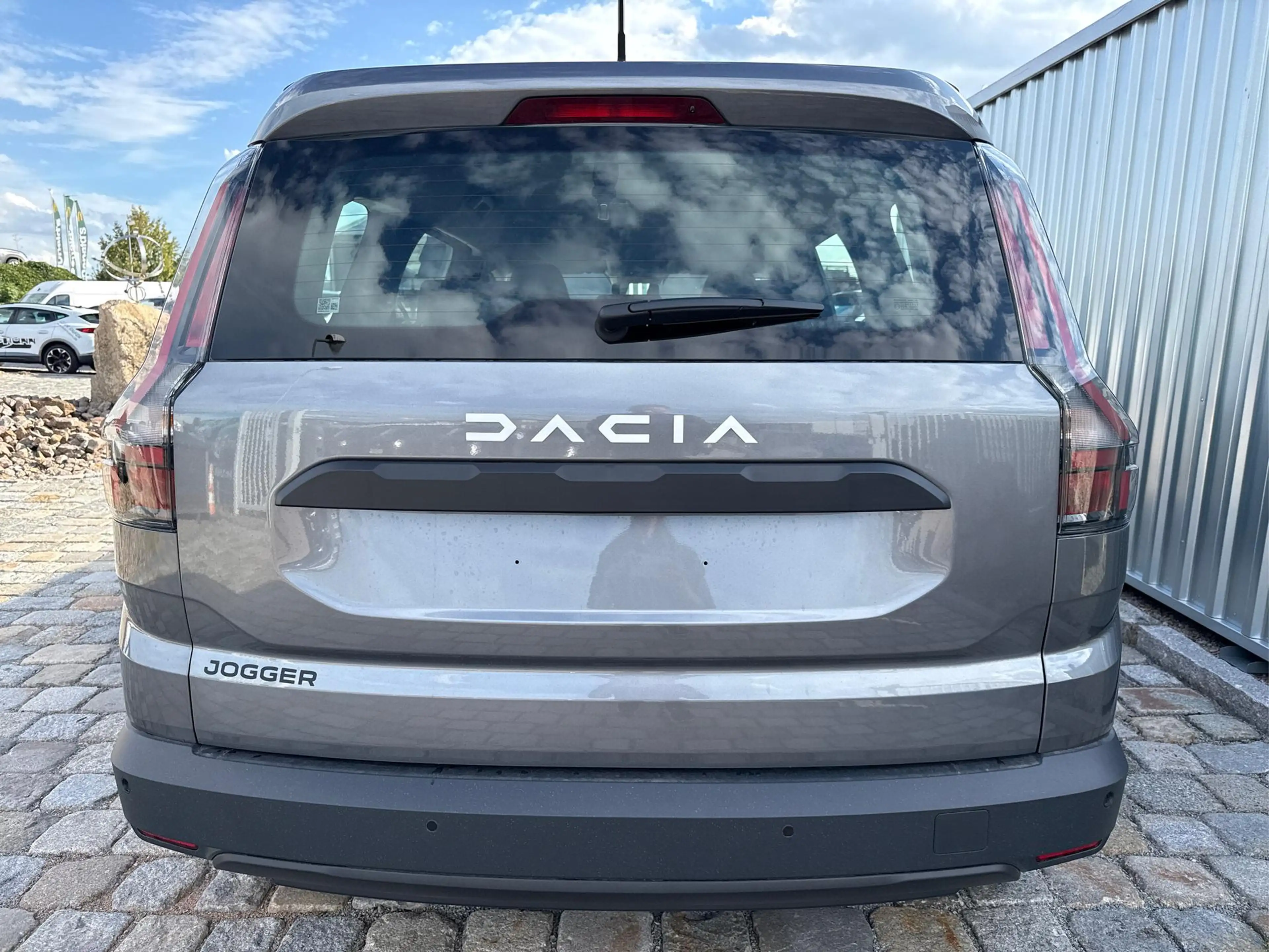 Dacia Jogger Essential 7-Sitzer-Eco G 120-LPG-122 PS-6-Gang-... — photo 5