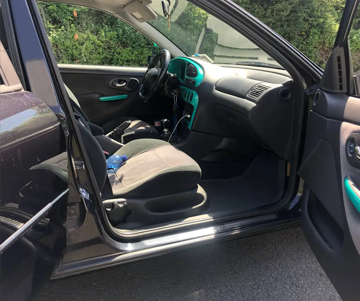 Ford Mondeo 24V V6, foto 7