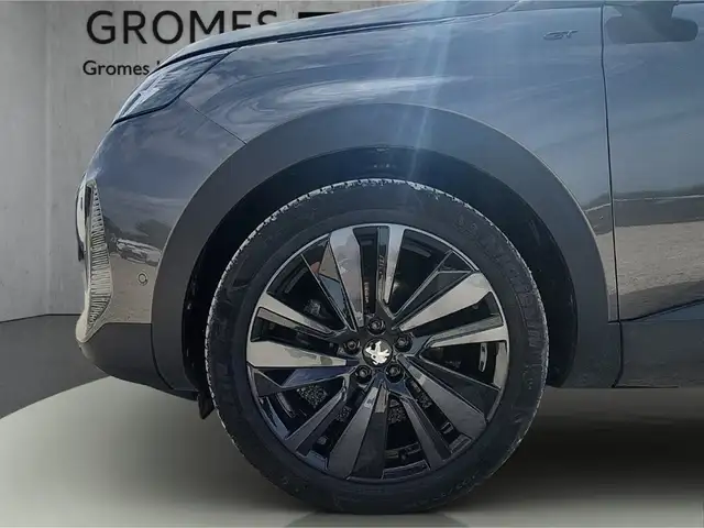 Peugeot 3008 view 11