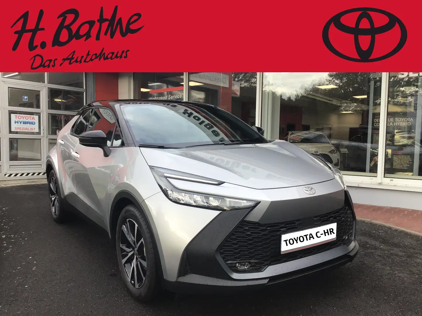 Toyota C-HR Hybrid "Team Deutschland" + Technik Paket Zilver - 1