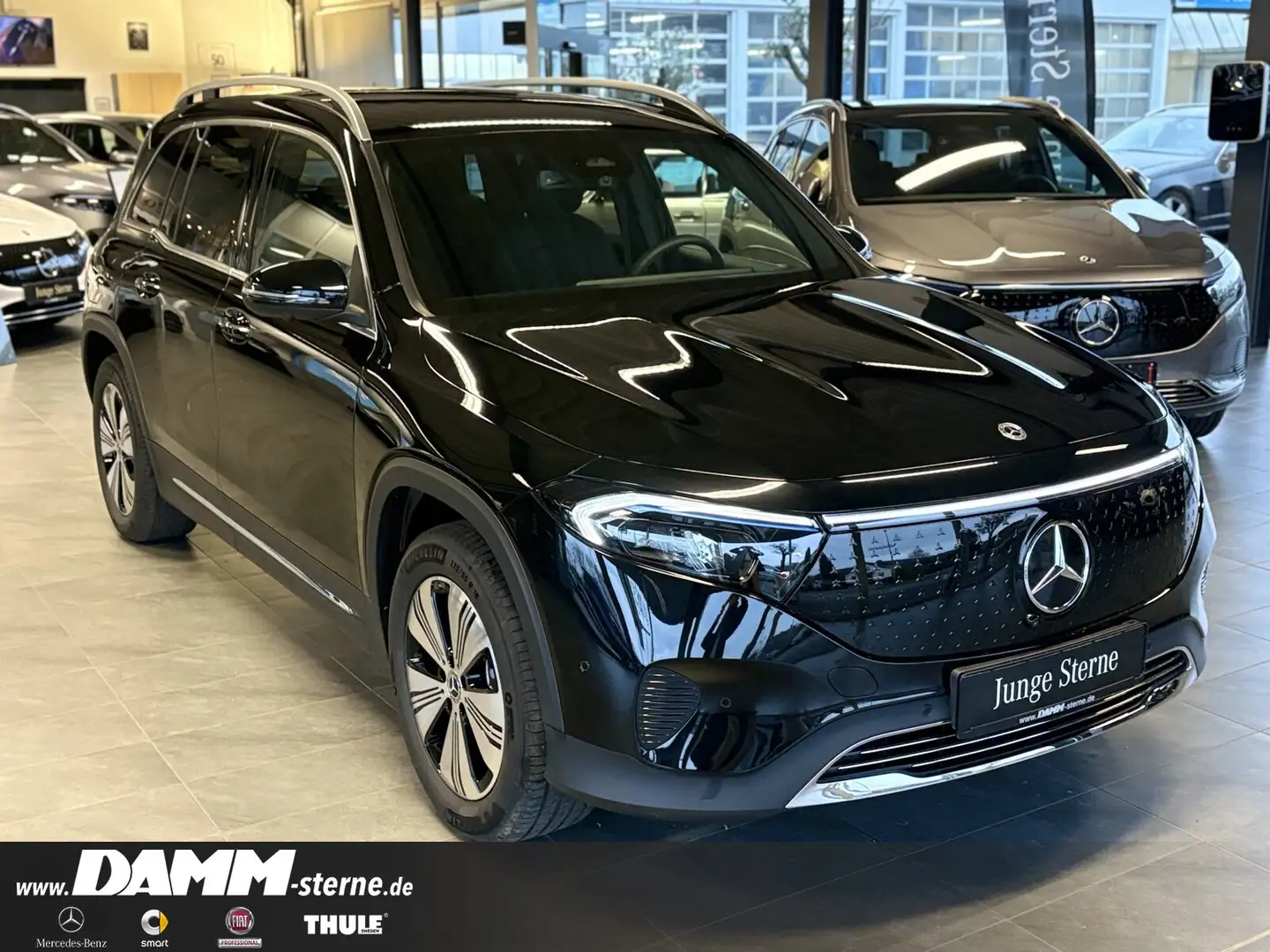 Mercedes-Benz EQB 300 EQB 300 4M Progressive Adv.+/AHK/360°/WDG/+ Flex Noir - 2