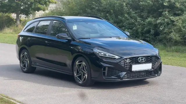 Hyundai I30 view 3
