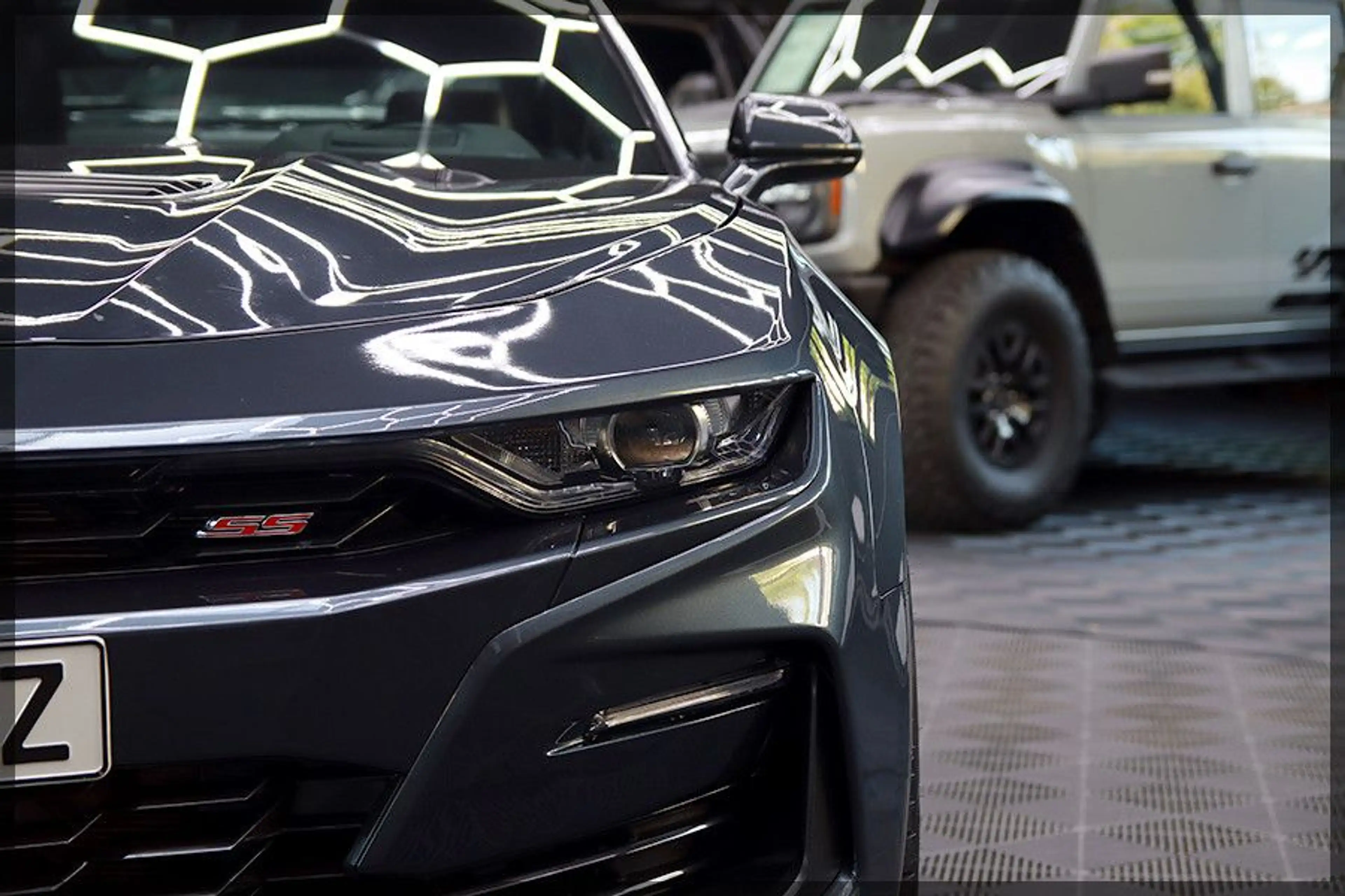 Chevrolet Camaro 6.2 V8 2SS PDC / CAM / CLEAN TITLE — photo 9