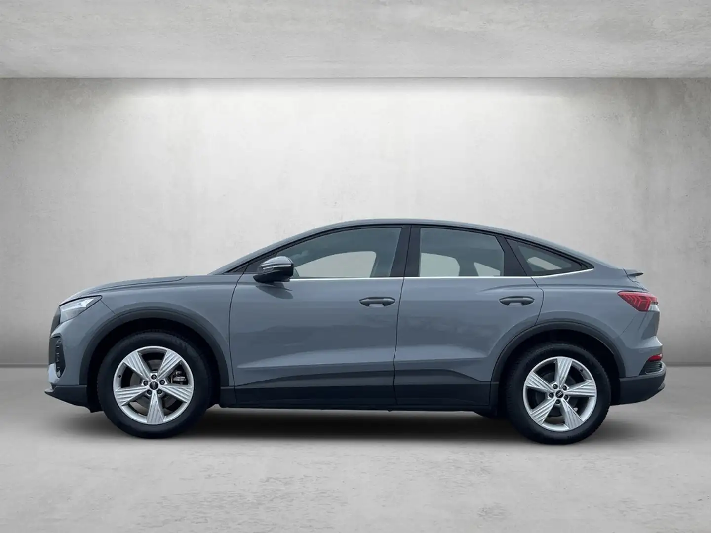 Audi 35 e-tron Grau - 2