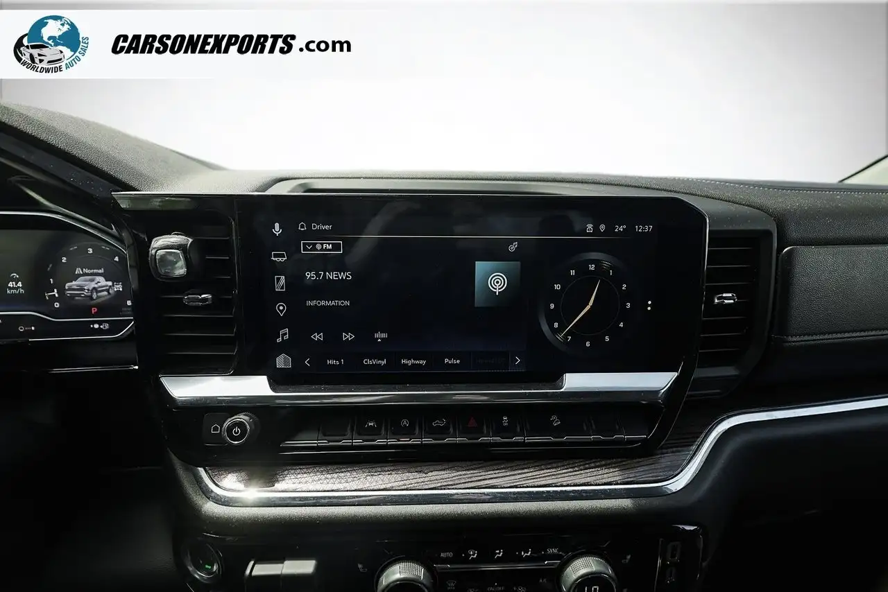 Chevrolet Silverado 1500 photo Chevrolet Silverado 1500