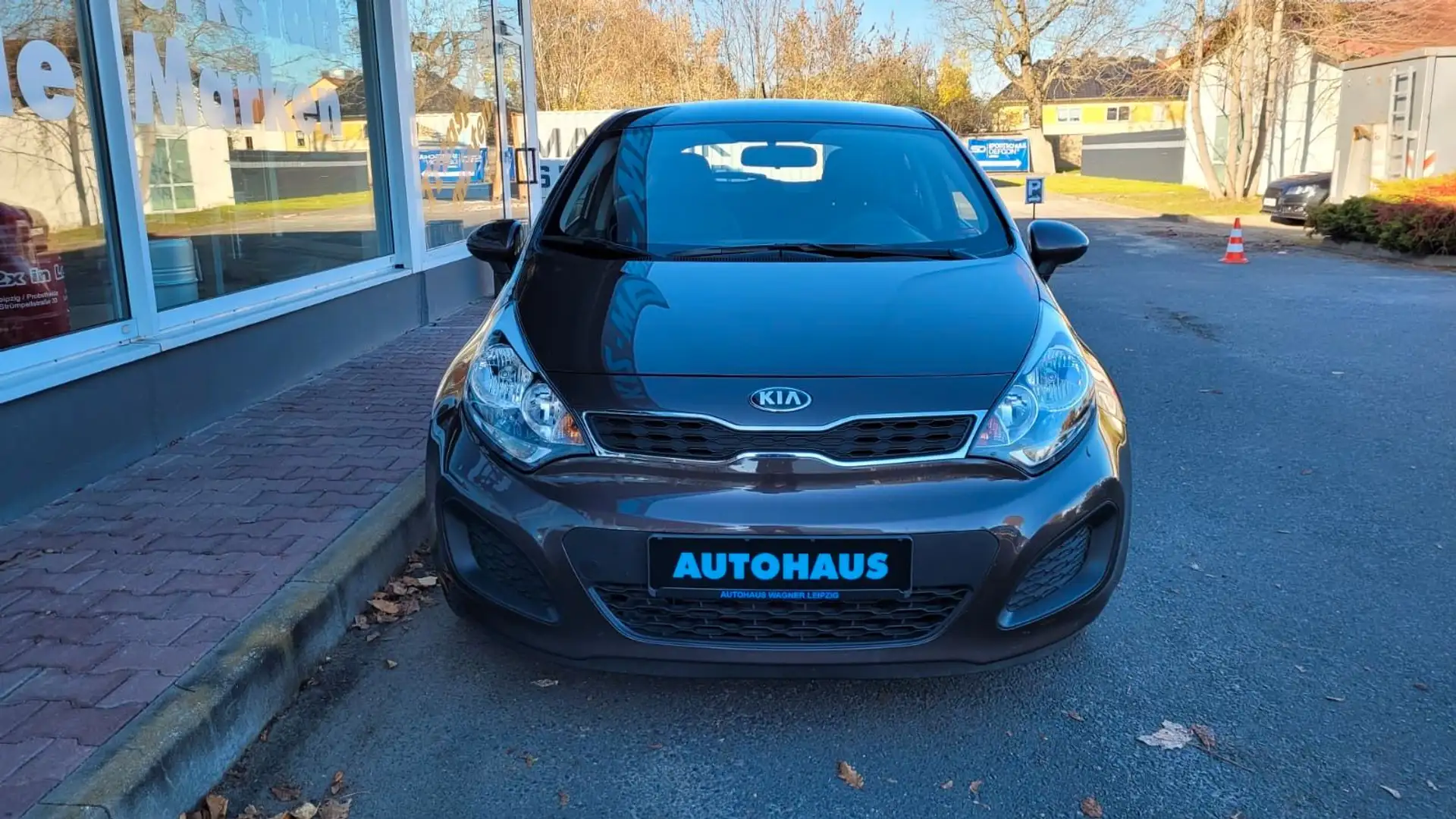 Kia Rio 1,2 Edition 7 *Isofix*el. FH Brun - 2