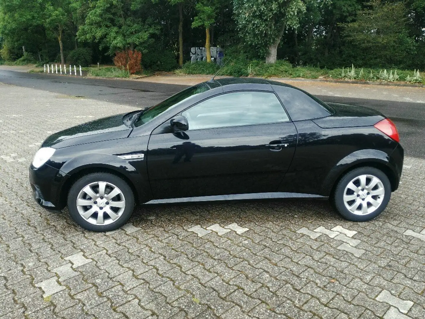 Opel Tigra Twin Top 1.4 Black - 2