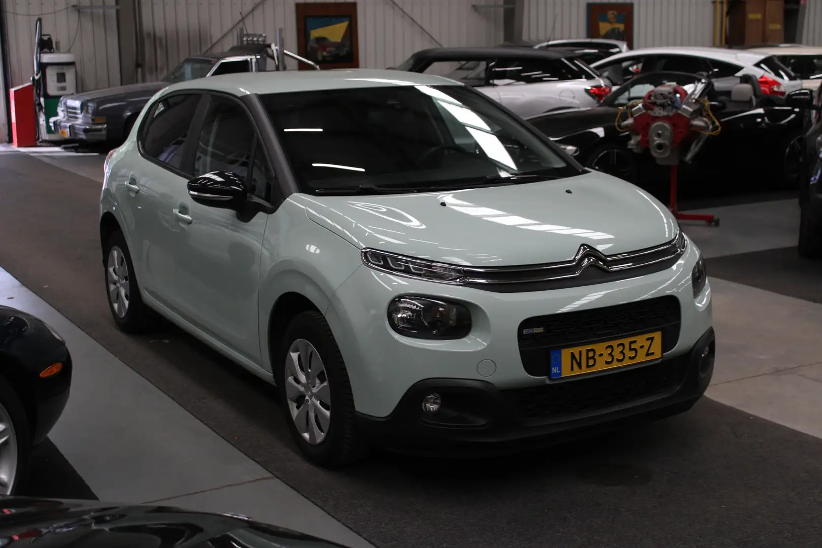 Citroen C3 1.2 PureTech Feel Airco, Cruise Control, Apple Car Grün - 2