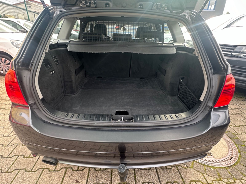 BMW 318 Baureihe 3 Touring 318i--Panorama-AHK-- — photo 7