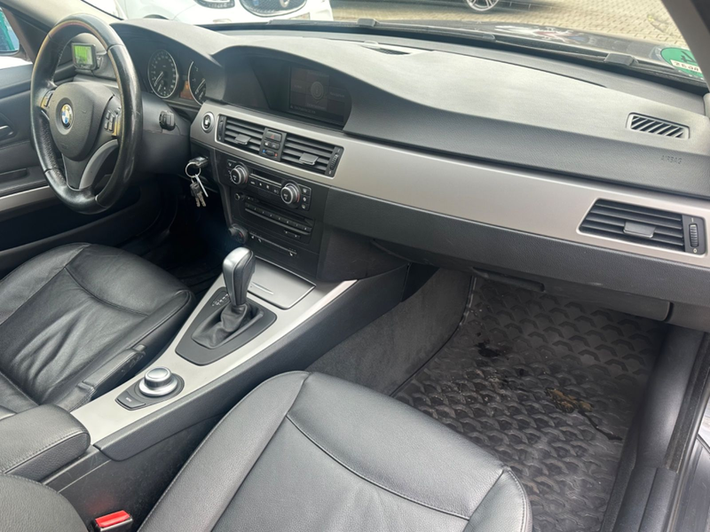 BMW 318 Baureihe 3 Touring 318i--Panorama-AHK-- — photo 9