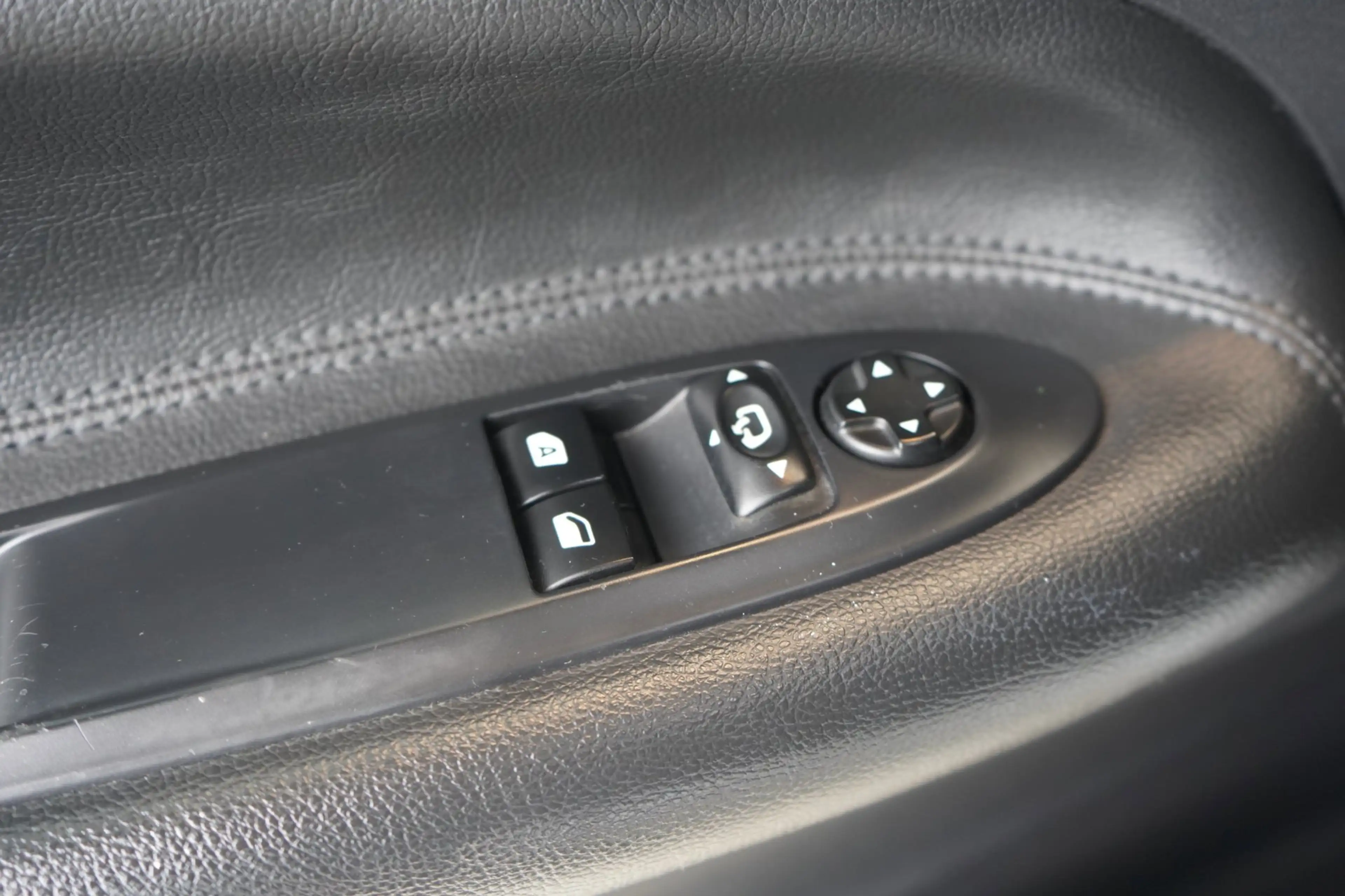 DS Automobiles DS 3 1.2 PureTech Business | NAVI | AIRCO | CRUISE | PD — photo 15