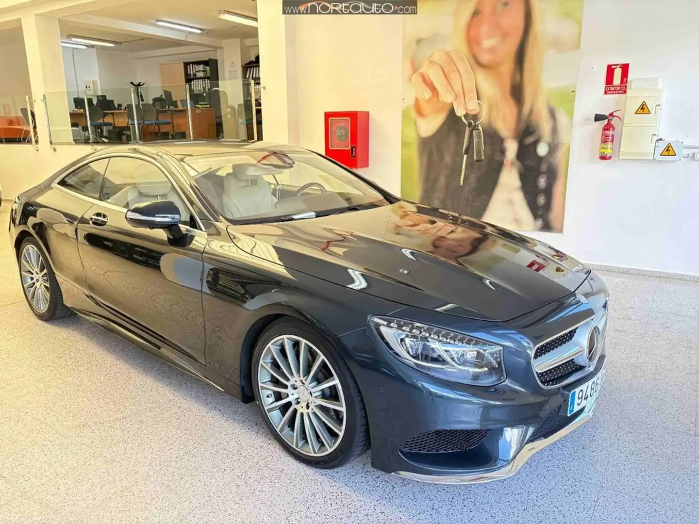 Mercedes-Benz S 500 4MATIC Coupe Negro - 1