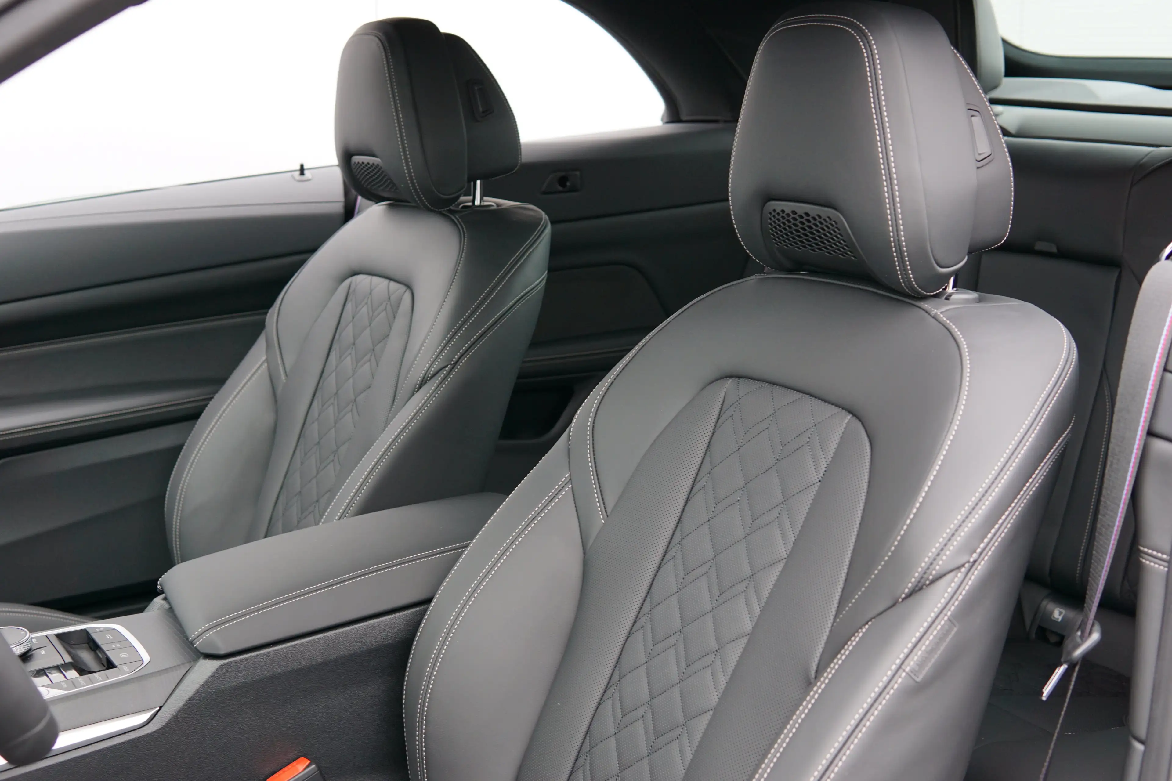 BMW 440 M440d xDrive Cabrio Harman, Park. Assist.+ — photo 15