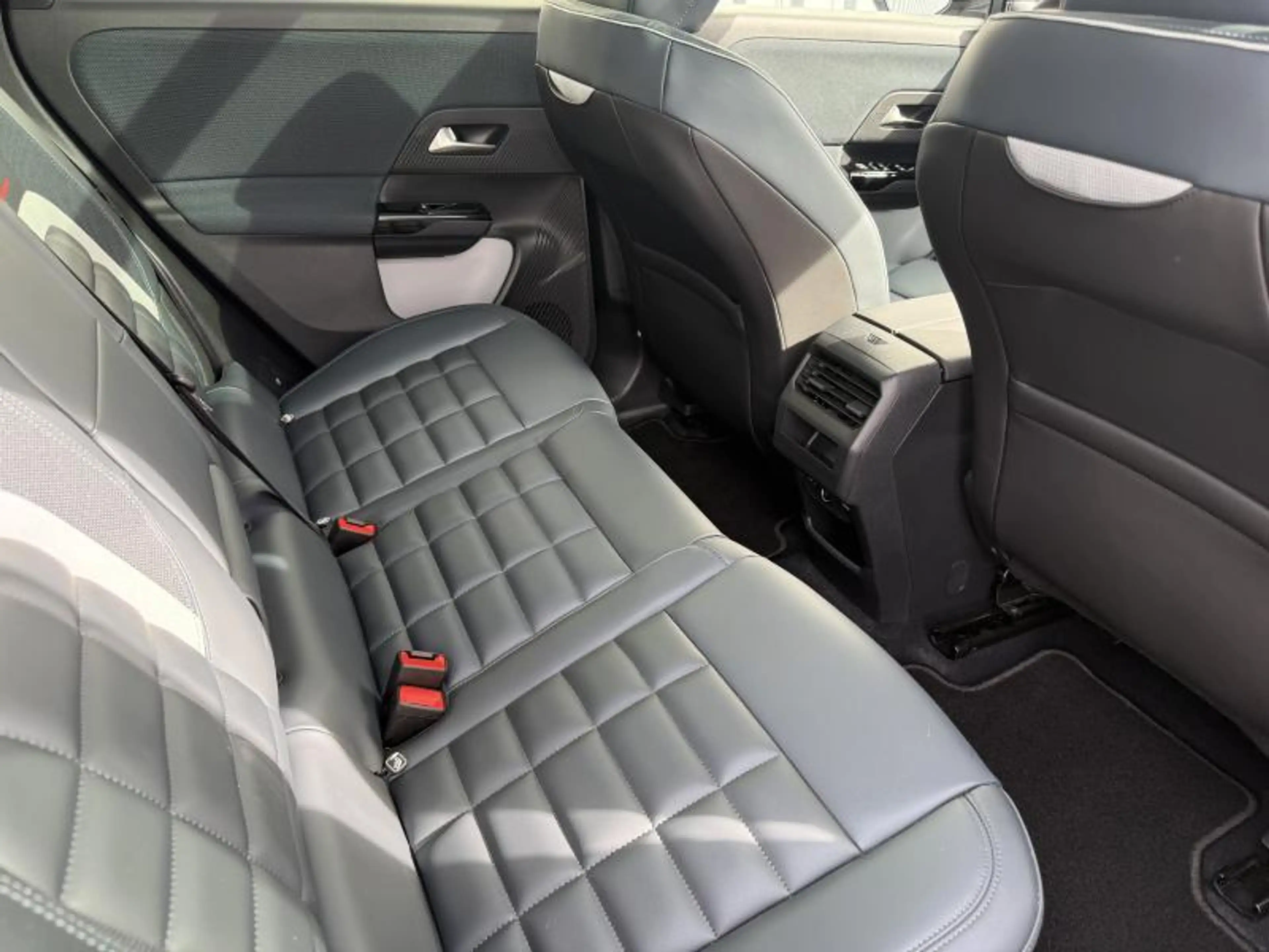 Citroen C5 Aircross ë- Max * 24 MOIS GARANTIE * — photo 9