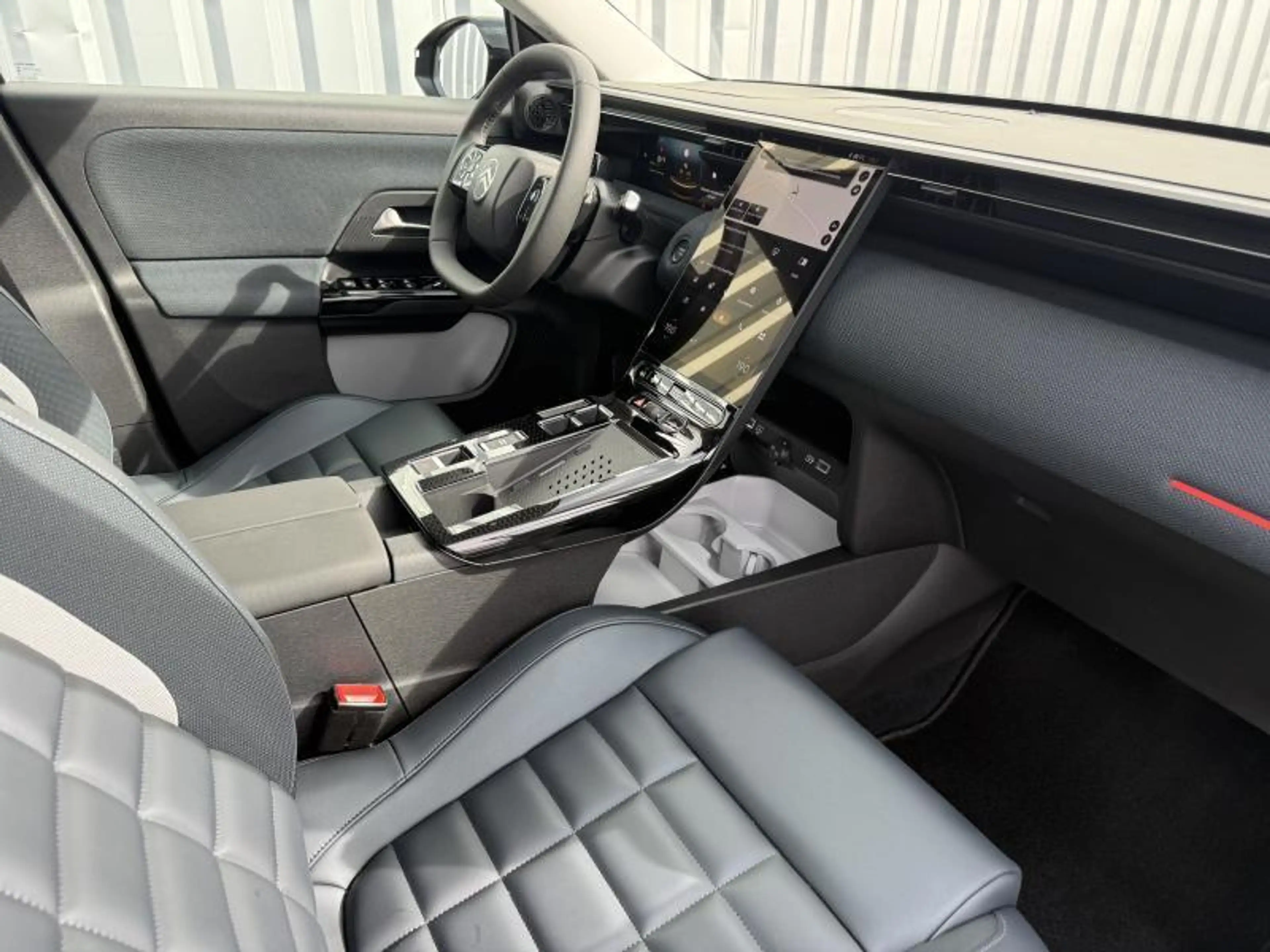 Citroen C5 Aircross ë- Max * 24 MOIS GARANTIE * — photo 2