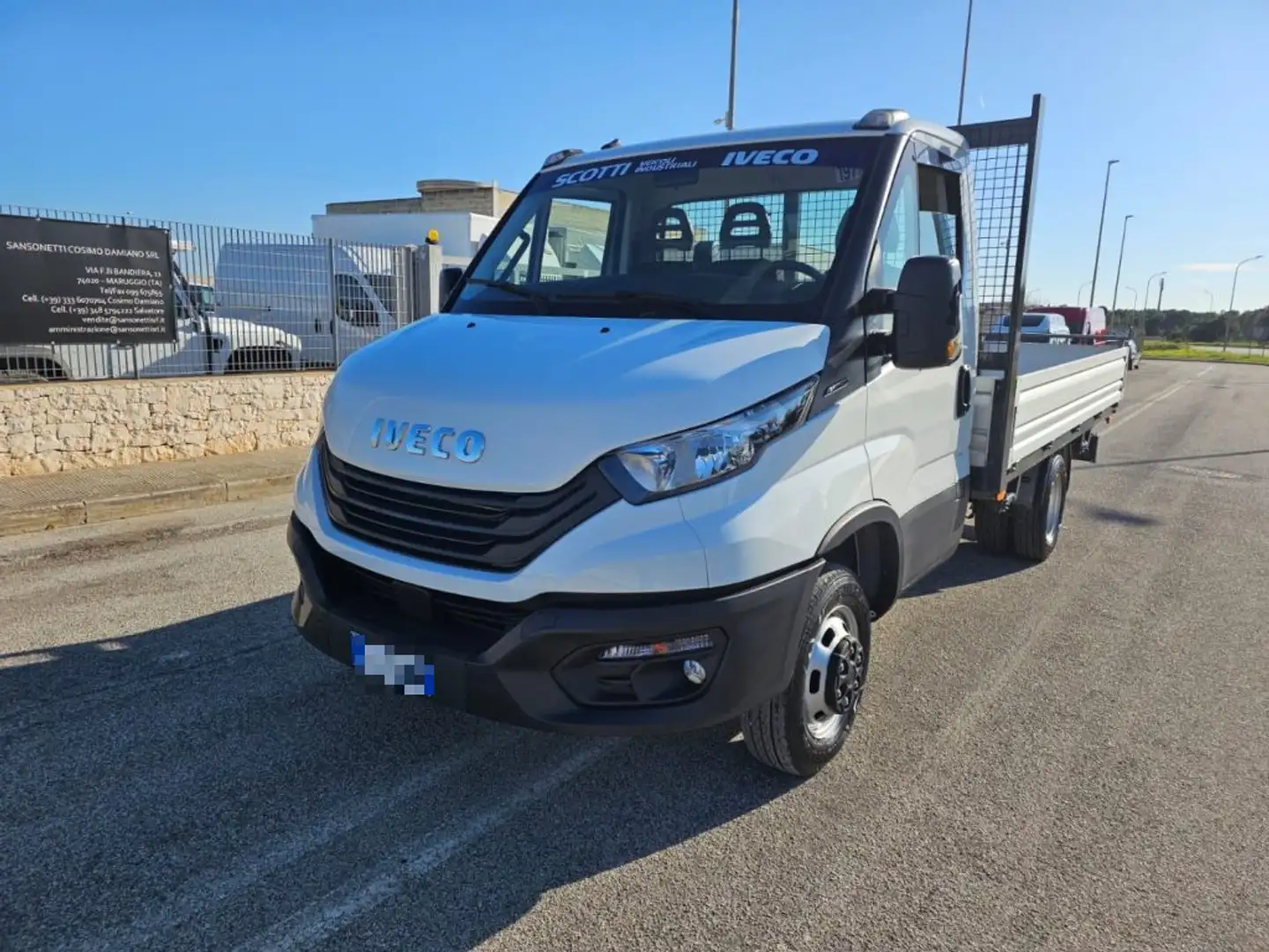 Iveco Daily 35C14H PASSO 3450 CASSONE FISSO Bianco - 1