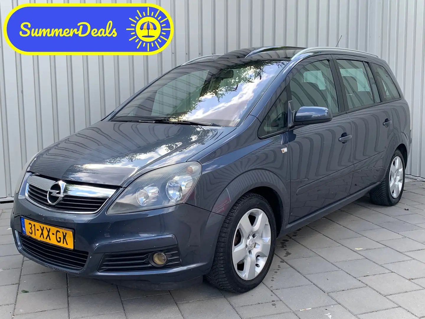 Opel Zafira 1.8 Temptation|Automaat|Panoramadak|Navigatie| Grijs - 1