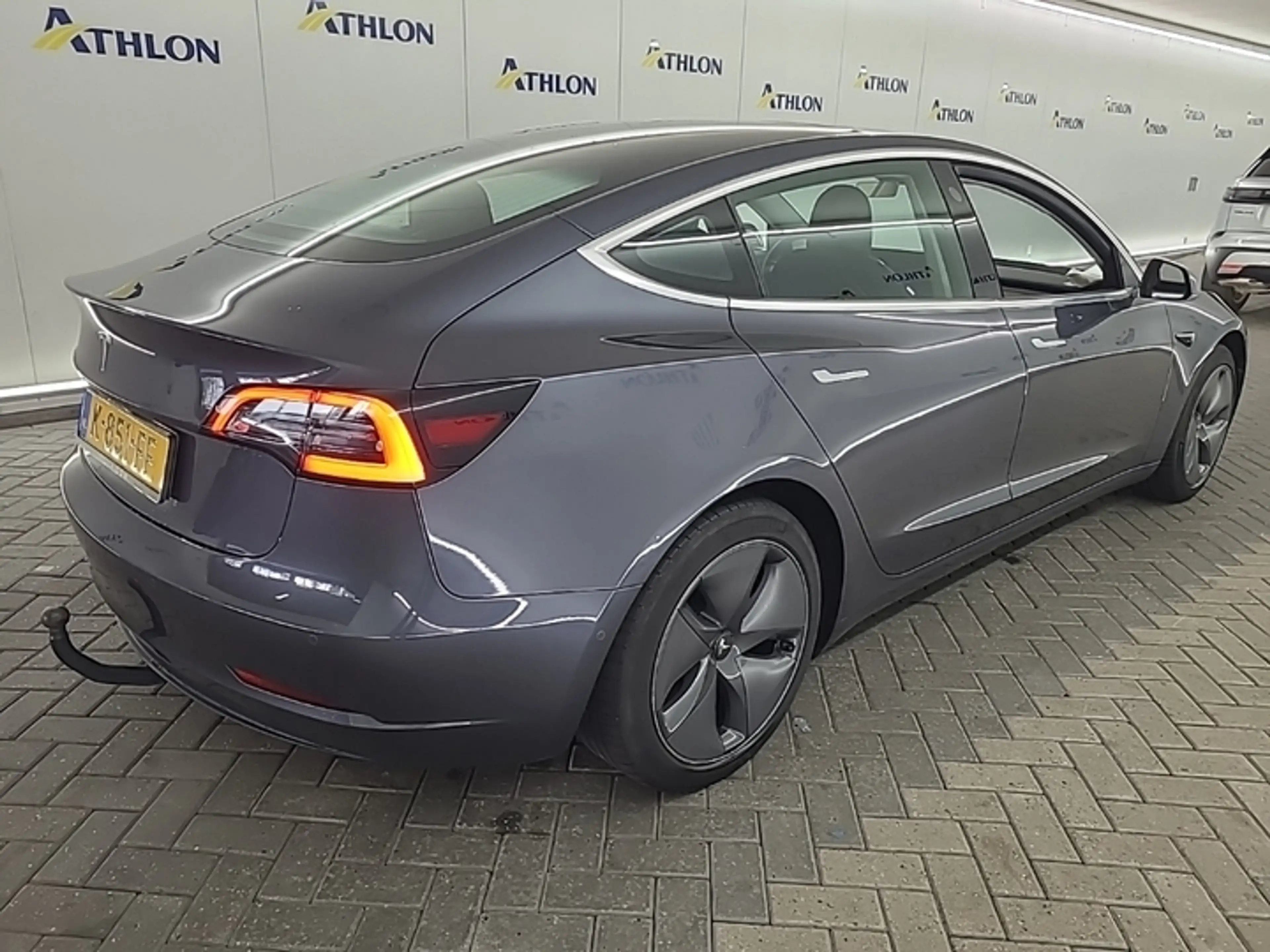 Tesla Model 3 Standard RWD Plus 89,6% SoH [ LFP ACCU+TREKHAAK+AU — photo 13