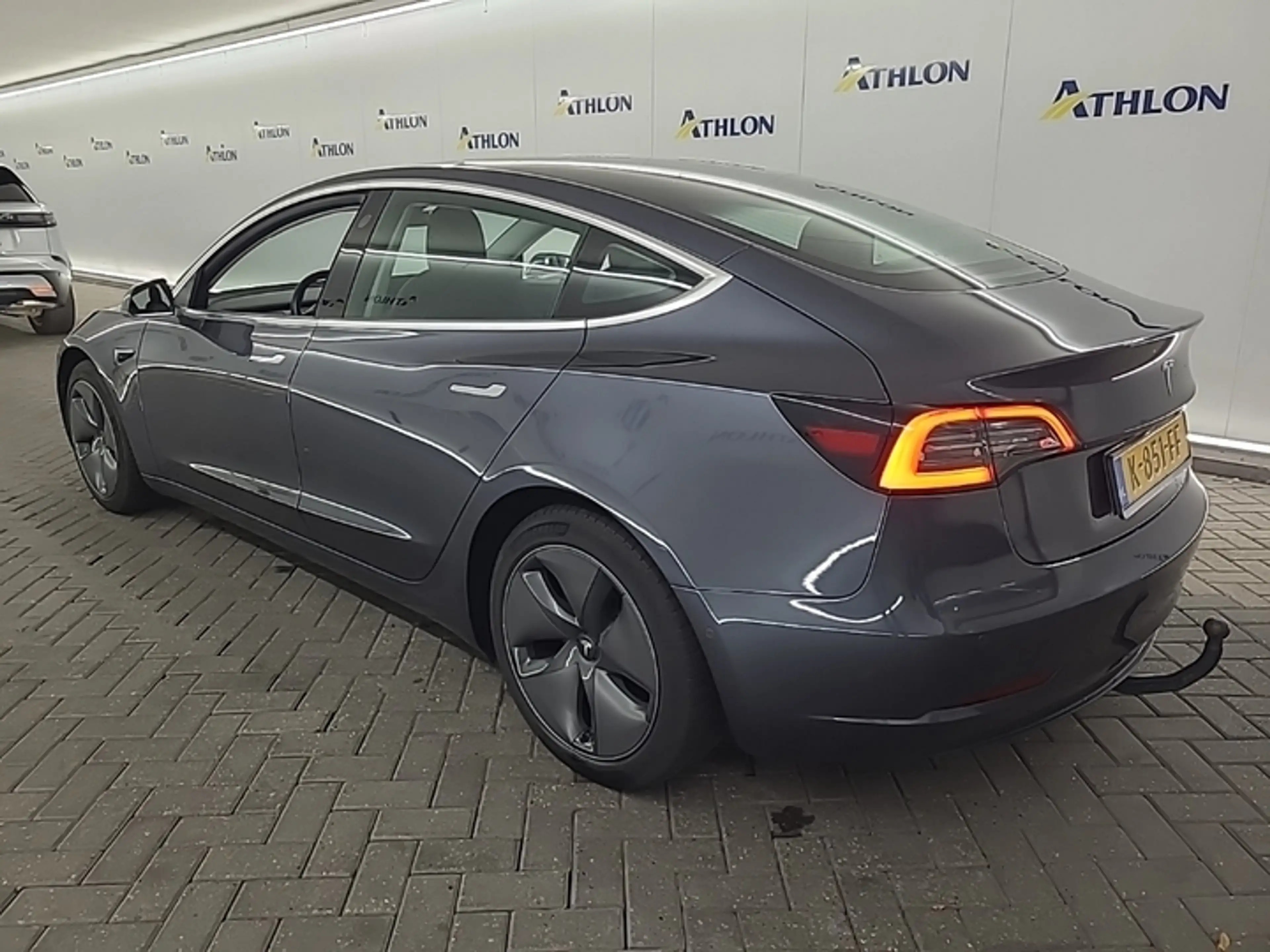 Tesla Model 3 Standard RWD Plus 89,6% SoH [ LFP ACCU+TREKHAAK+AU — photo 3