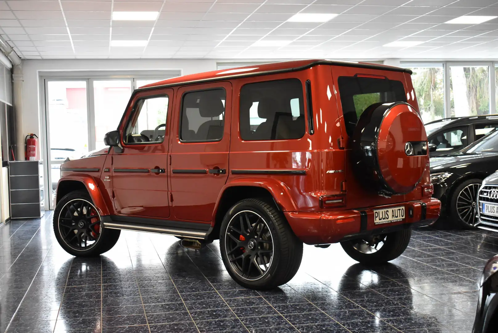 Mercedes-Benz G 63 AMG 4Matic Designo Leder Distron 360° Alu23 Rot - 2