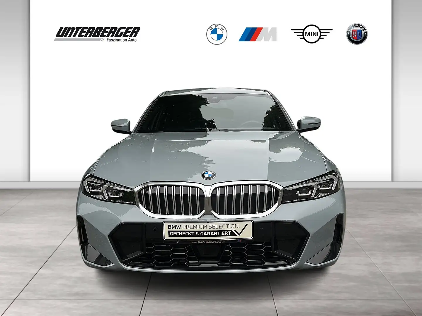 BMW 320 i xDrive Limousine M Sportpaket HiFi DAB Shz Gris - 2