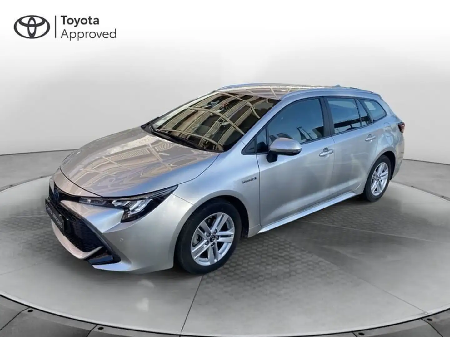 Toyota Corolla Touring Sports 1.8 Hybrid Active Zilver - 1