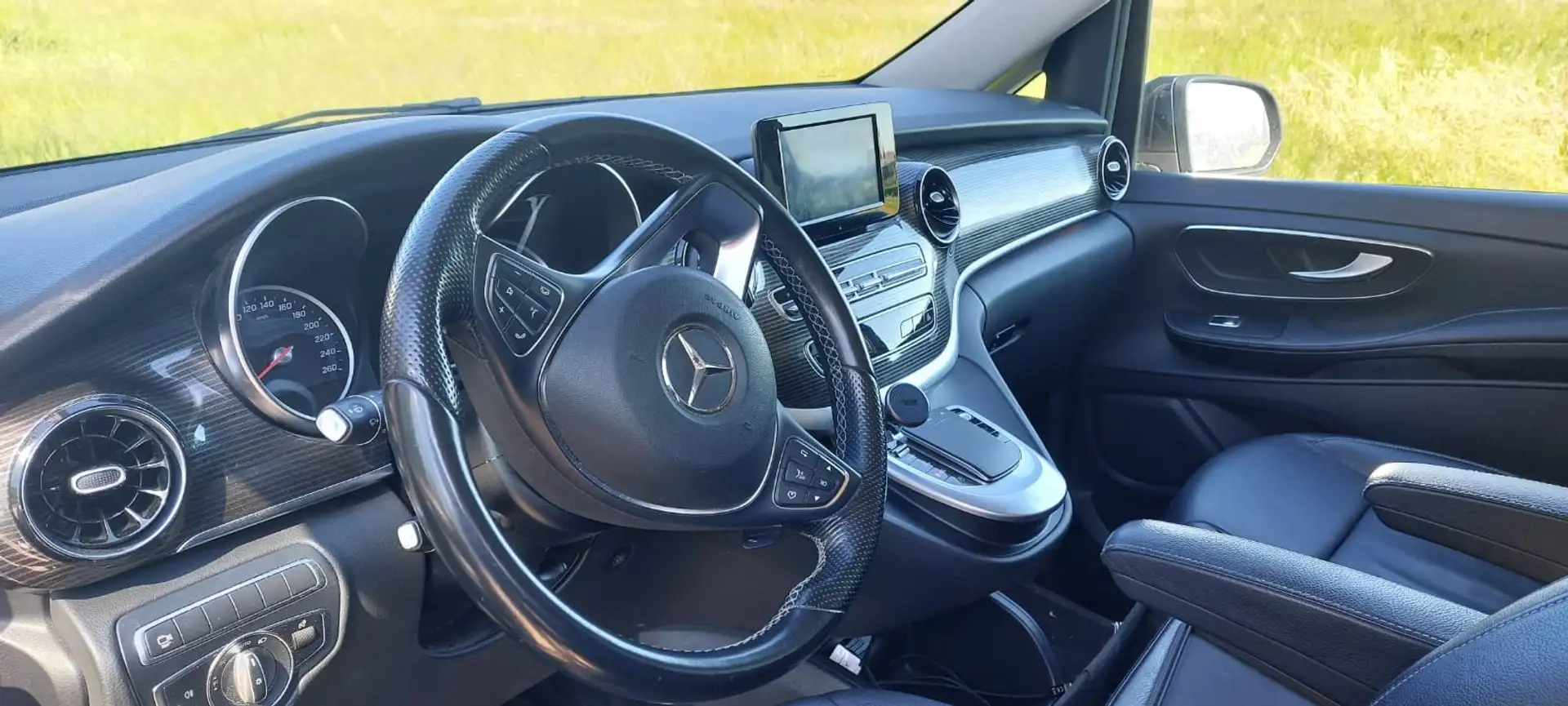 Mercedes-Benz V Classe V - W447 2019 Long Long 250 d Premium auto Noir - 2