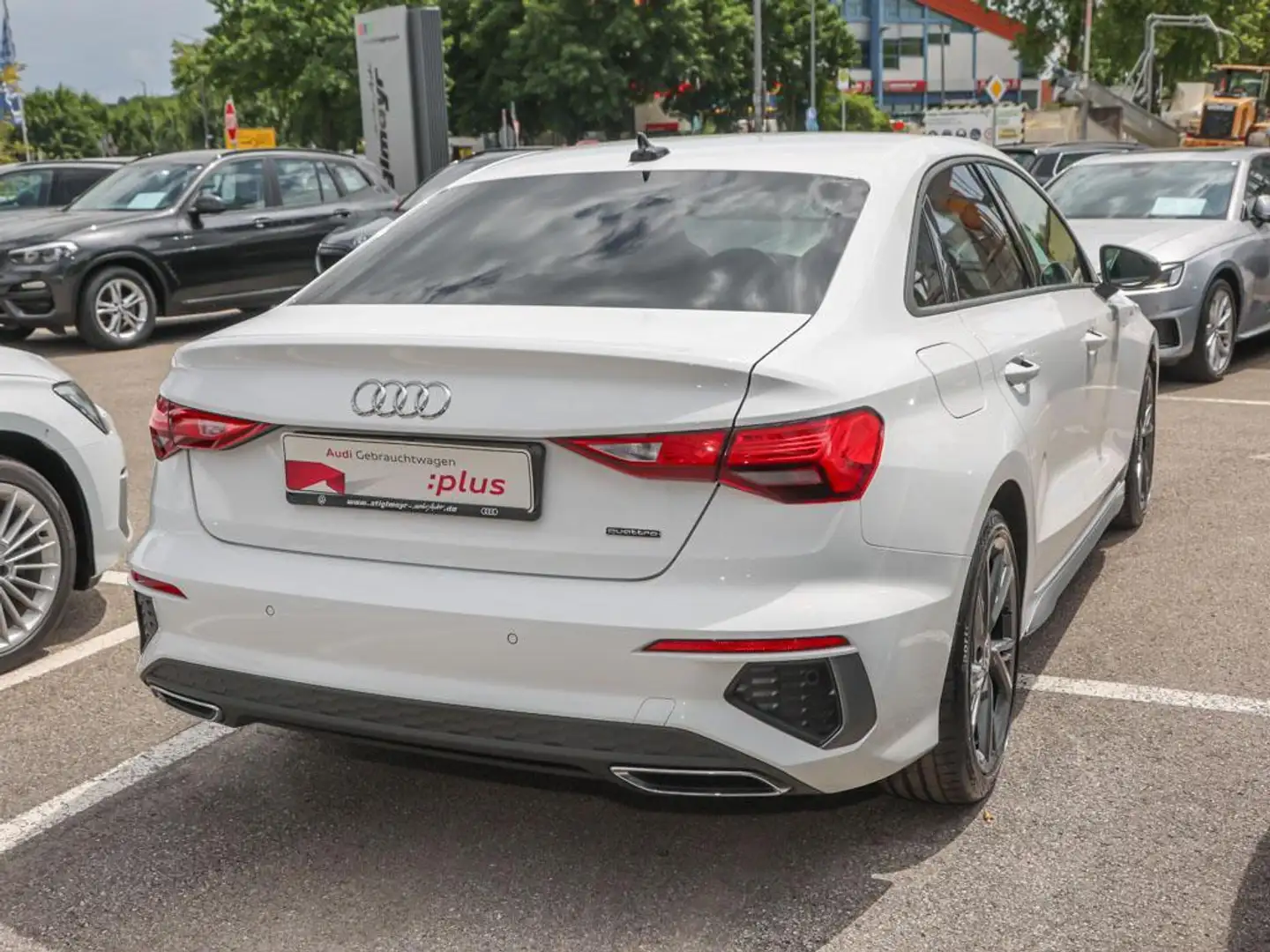 Audi A3 Limousine S-line 40 TDI quattro B&O+NAVI+VC Blanc - 2