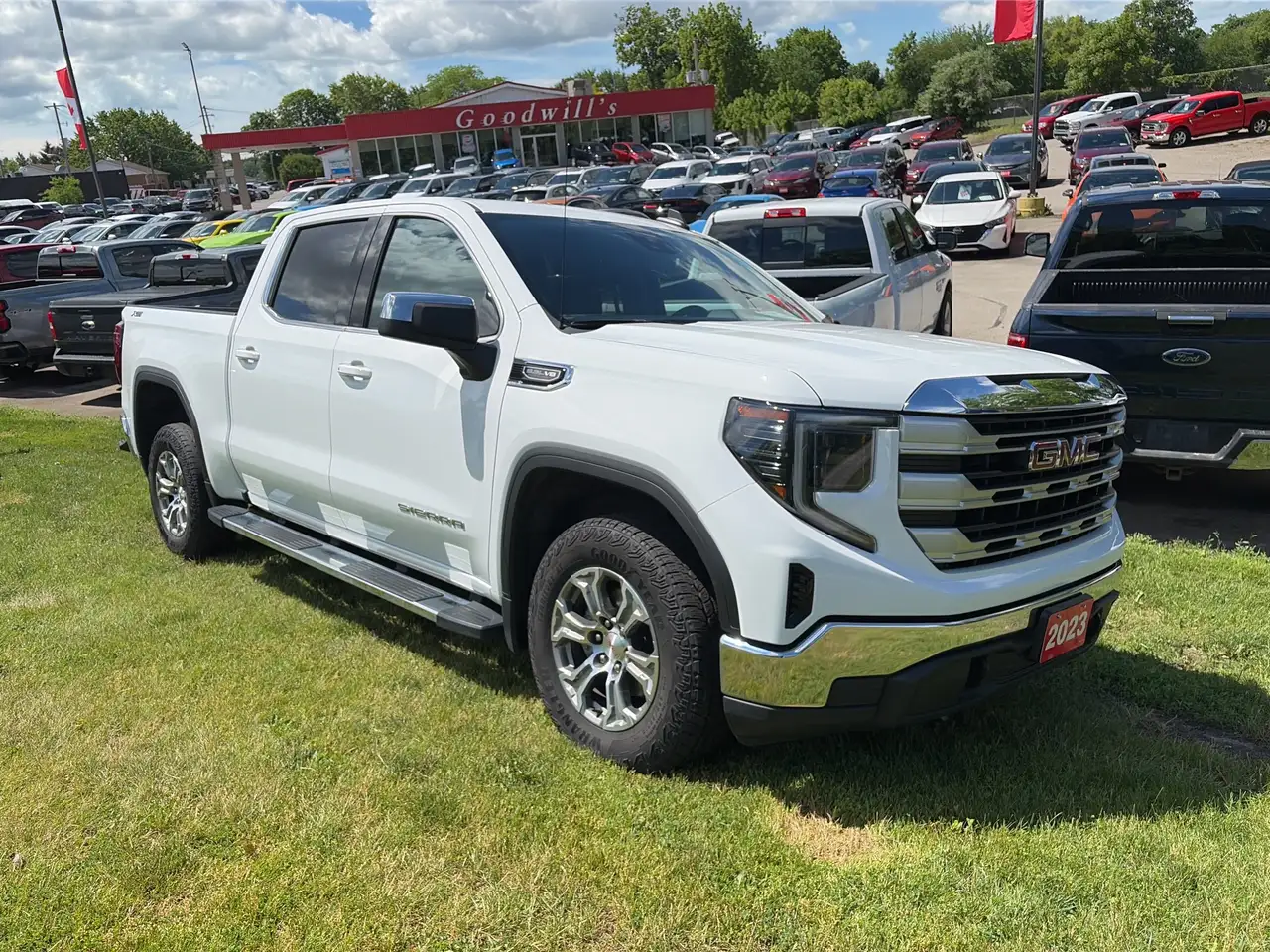 GMC Sierra 1500 снимка GMC Sierra 1500
