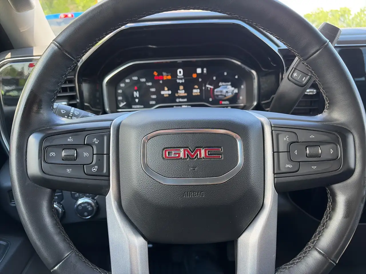 GMC Sierra 1500 снимка GMC Sierra 1500